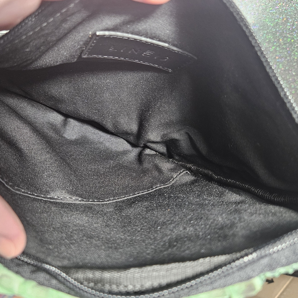 NWOT‎ - LINĒIJ Elegant Green Snake Python Scales Print Crossbody Bag - Picture 5 of 8
